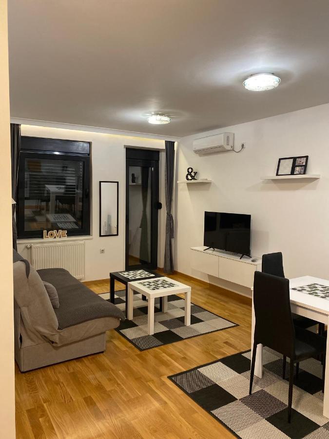 Family Home Nis , Free Parking Экстерьер фото